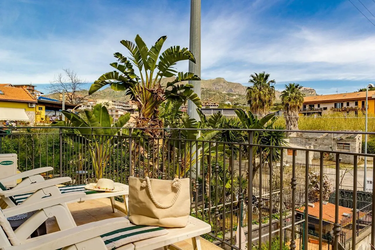 Villetta Desiderio Apartment Giardini Naxos